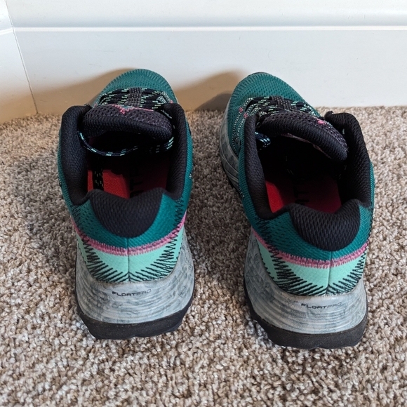 Merrell Moab Flight Trail Running Shoe - Teal and Pink sz 7 - Picture 4 of 6